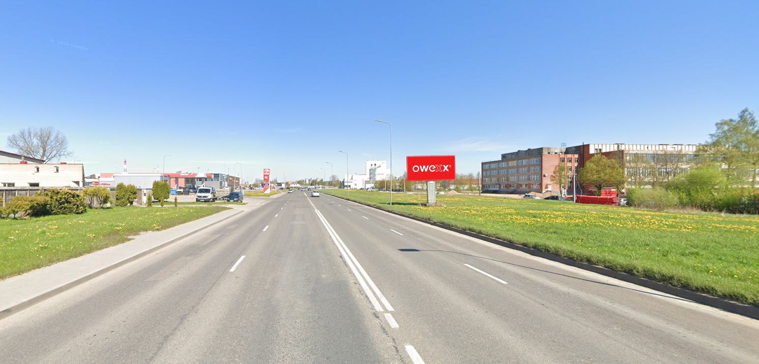 Reklaminis stendas Gedimino g., prie ORLEN degalinės, Tauragėje